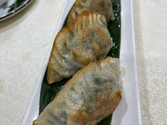 香煎韭菜饺-龙凤美食(汇都店)