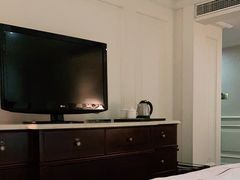 -茂名熹龙国际大酒店(人民广场高铁站店)