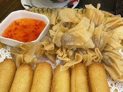 炸云吞拼奶卷-阿多私房菜(顺德店)