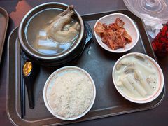 -皇室宴会厅(香港迪士尼乐园)