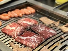 -臻牛烤肉