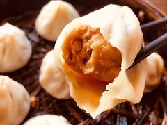 蟹粉小笼包-忆秦园小笼包(惠山古镇总店)