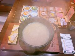 -银米·云南传统过桥米线(双廊黑金冠店)