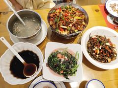-邻家小馆(银都店)