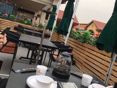 露天位-城南老友羊蝎子火锅(花乡奥莱店)