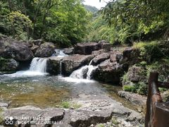 -江南大峡谷漂流