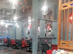 -梅园国际大酒店·自助餐厅(光明港店)
