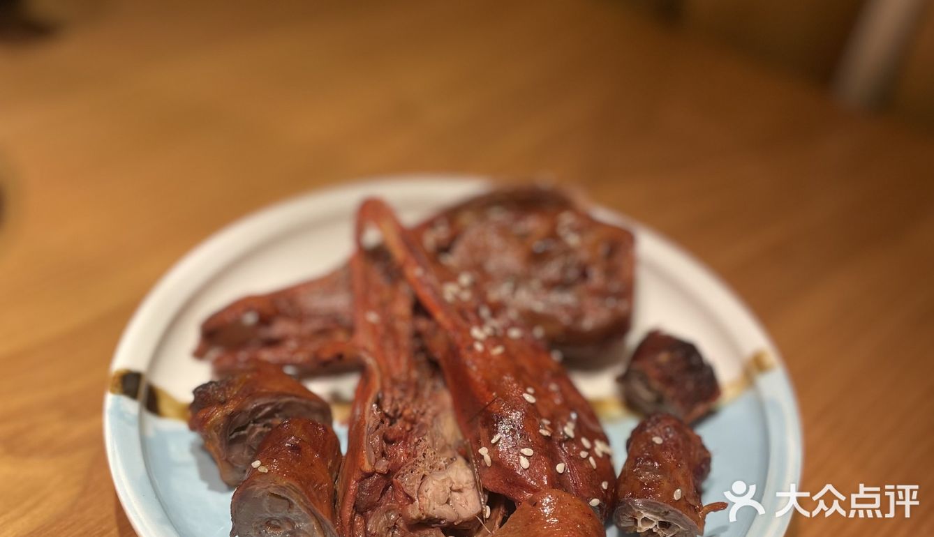 他家的烤鸭太绝了！