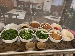 -肖肖酸萝卜鱼火锅(总店)