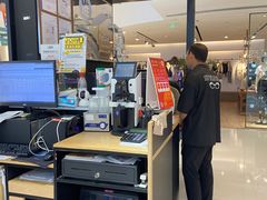 -LOHO眼镜(上海五角场合生汇店)