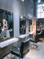 -Kraemer Paris  苏豪路易士·嘉玛发廊