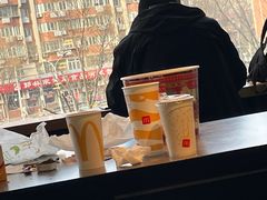 -麦当劳(展览路店)