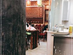 大堂-金杨拉面王小吃面馆·牛三宝面·红烧牛肉粉