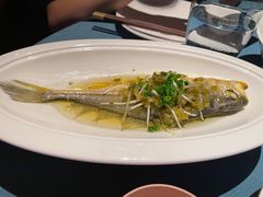 雪菜蒸小黄鱼仔-三利音·玖弄小鲜(浦东嘉里城店)