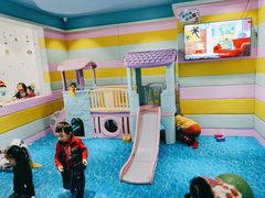 -绿岛港轩海鲜烤肉涮锅自助餐厅