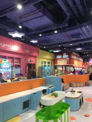 -LuckyStar幸运星家庭娱乐中心(东莞国贸店)