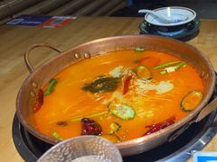 -洱火云南酸菜牛肉火锅(石景山当代商城店)