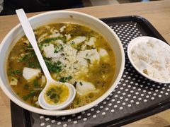 酸菜鱼-大食代美食广场(迪士尼小镇店)