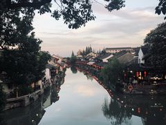 -唔呶喔哩酒家(生产街店)