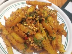 折耳根咔嚓洋芋-云海肴云南菜·蒸汽石锅鱼(北京良乡华冠店)