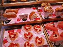 -巴黎贝甜(大宁国际商业广场店)