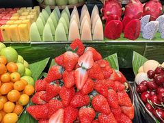 -雍容荟活帝王蟹活龙虾自助(苏宁旗舰店)