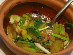 -八府香鸭·啫啫煲(华山路店)