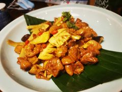 思茅焖鸡-雀舞云南菜(天津天河城购物中心店)