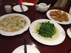-牟传仁饭庄(星海店)