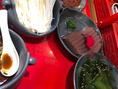 -谭鸭血老火锅(七宝万科广场店)