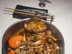 -七欣天香辣蟹火锅(闵行浦江欢乐颂店)