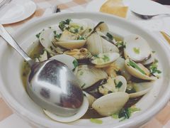 橄欖油香蒜炒蜆-船屋葡国餐厅