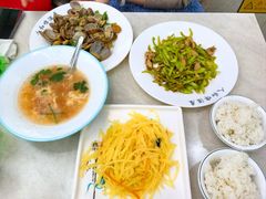 -人和啤酒屋海鲜大排档(营口路店)