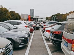 -上海汽车博览公园-北门停车场