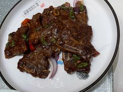 黑椒牛仔骨-松沪名灶·豆浆鱼头·新上海菜(飞航吾悦广场店)