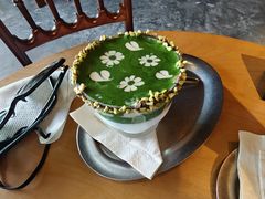 -luutosa  cafe & tea 鹿兔山
