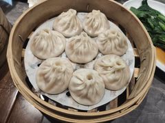 -莱莱小笼·乔艾