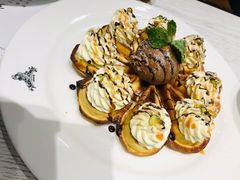开心果巧克力冰激凌华夫-娜娜家·Nana's restaurant(国金汇店)