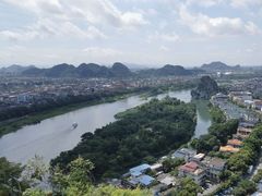 -叠彩山景区