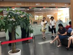 -上海市徐汇区行政服务中心-停车场