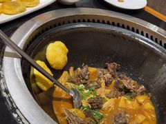 -东北农家院·铁锅炖(莘庄店)