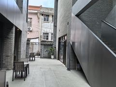 -扬州东关街文昌阁桔子水晶酒店