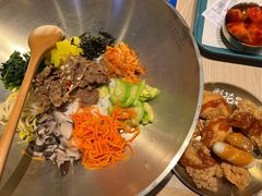 烤牛肉拌饭-梨花牛肉汤饭(仁恒伊势丹店)