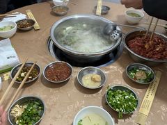 -黑竹沟新场牛肉火锅