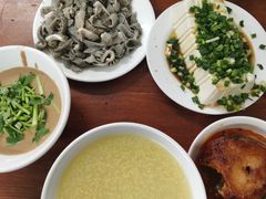-宝瑞门钉肉饼店
