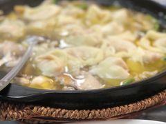 蟹肉馄饨-芸海阁·农家私房菜(沙家浜景区出口店)