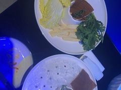 -唯爱KTV聚会餐厅(仙林东城汇店)