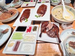 酥香嫩烤鸭-四季民福烤鸭店(前门廊房二条店)