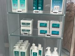 -福奈特洗衣洗鞋(东方路店)