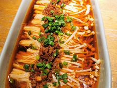 -蜜桃餐厅·伴山(湖滨商业街店)